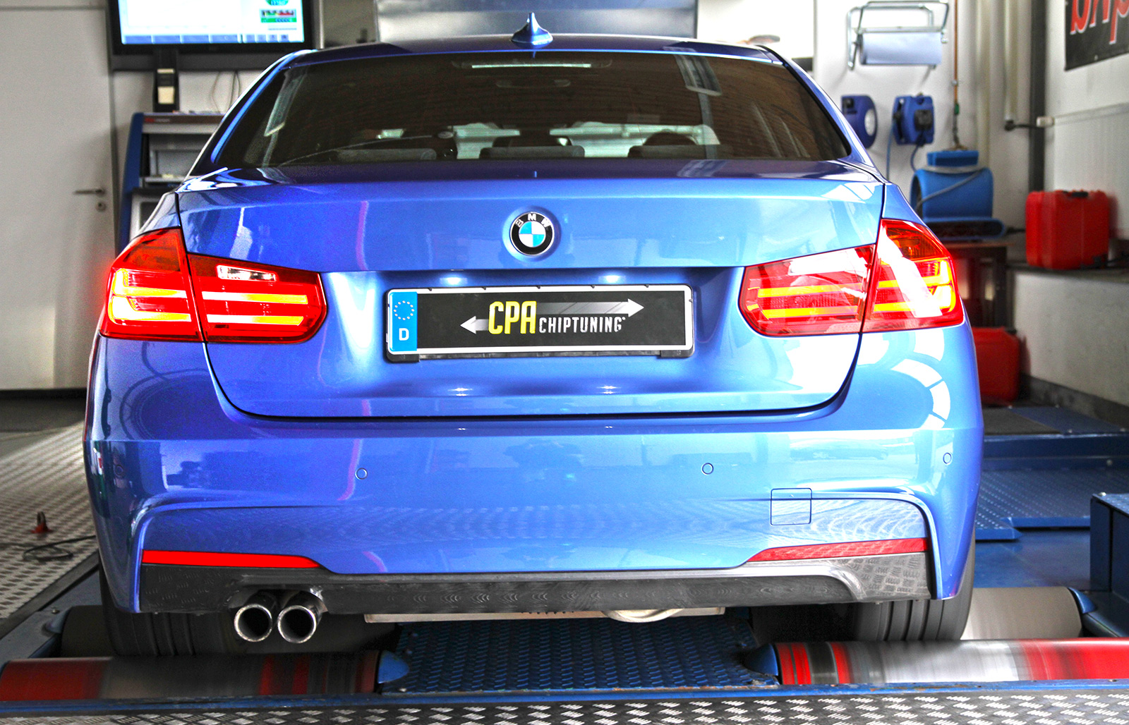 Software development for the BMW 3-series (F30) 328i